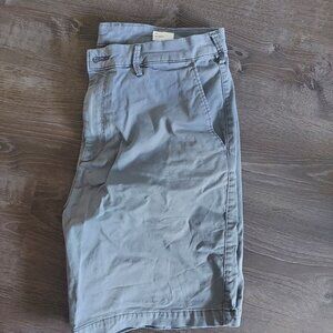 Gap_10" short_Grey_Size 36